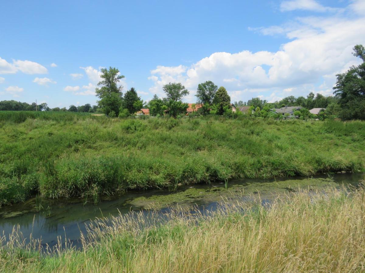 Mill House Apartment And Camping Ljutomer Esterno foto
