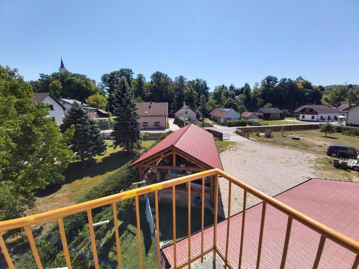 Mill House Apartment And Camping Ljutomer Esterno foto
