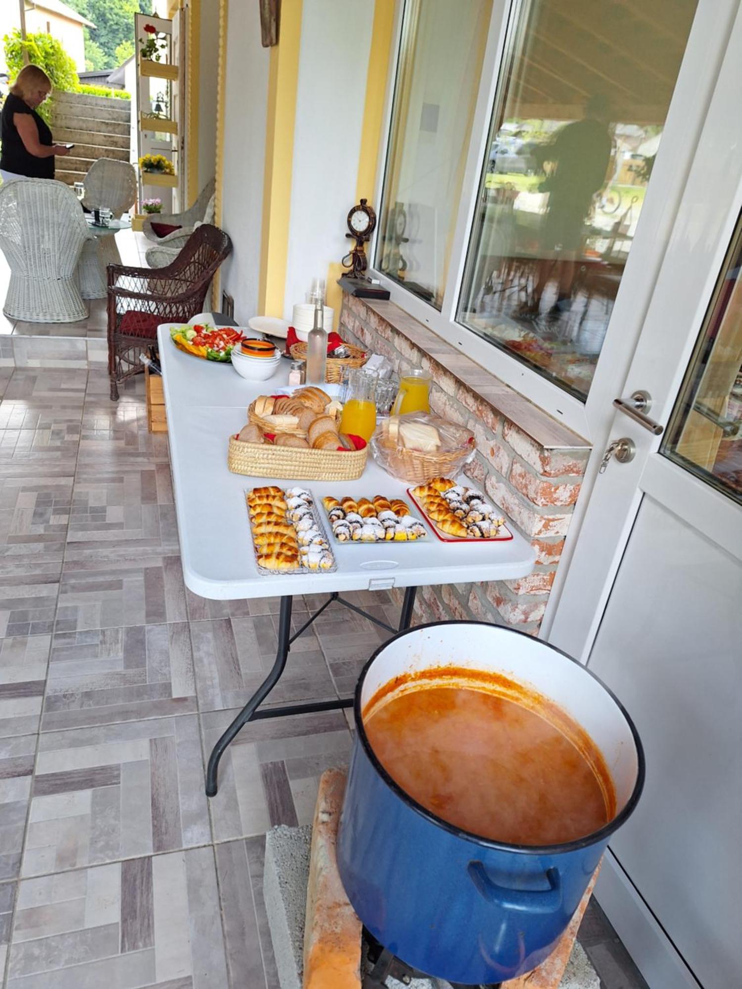 Mill House Apartment And Camping Ljutomer Esterno foto