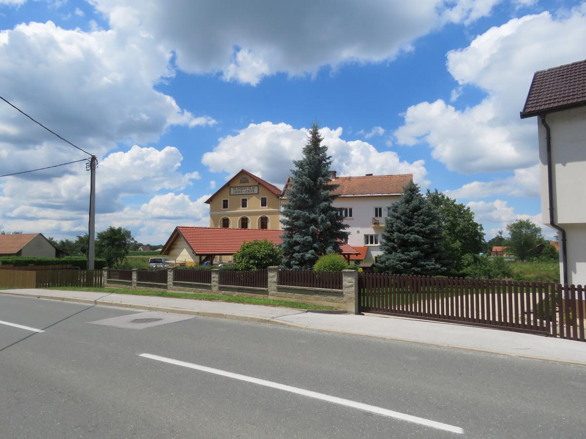 Mill House Apartment And Camping Ljutomer Esterno foto