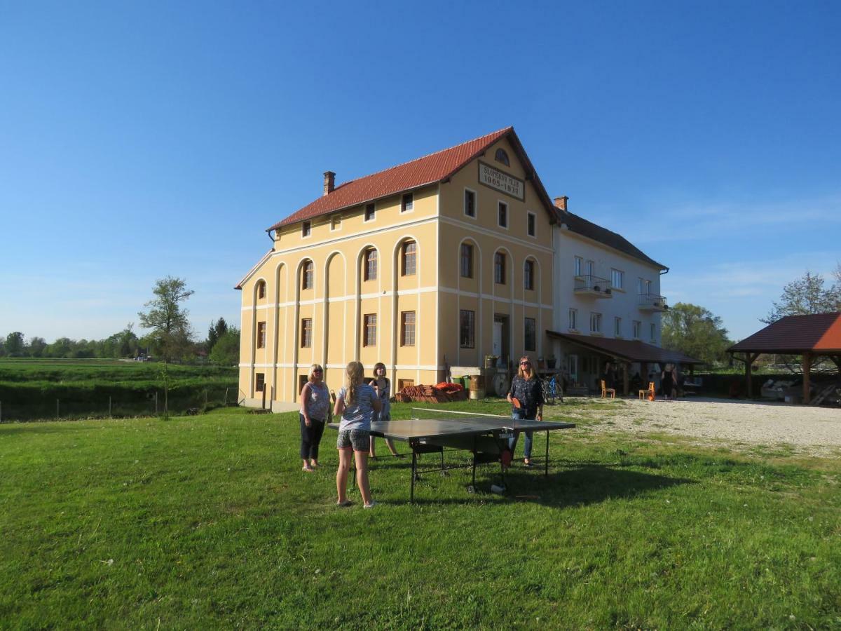 Mill House Apartment And Camping Ljutomer Esterno foto